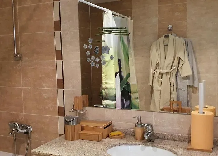 Terra Complex D4 - Private - Golf, Skiing & Apartment